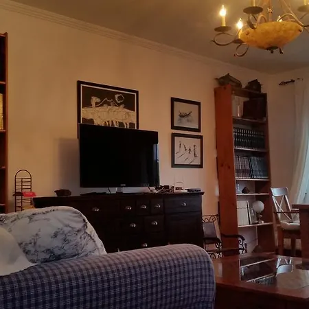 Casa Las Vistas 招待所 2*